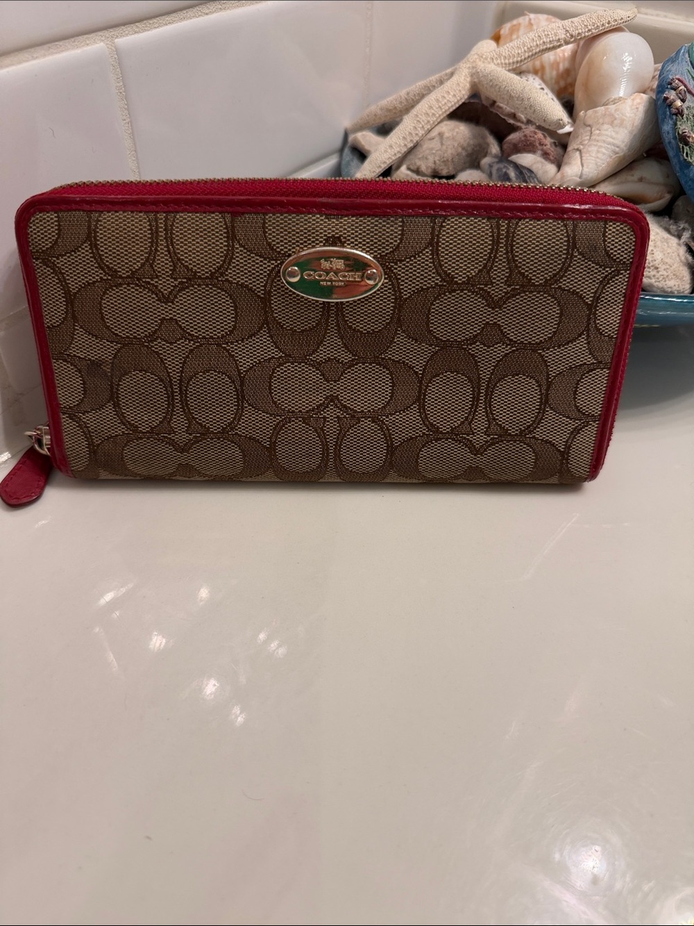 Coach Signature Canvas Accordion Zip Around Wallet – Khaki & Red Trim